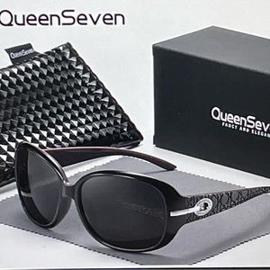 NWTB Queen Seven designer sunglasses
